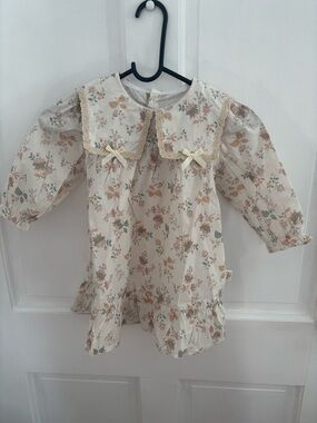 Vintage Floral Ruffle Collar Baby Dress - Size 12-18 months